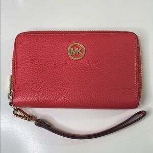 Michael Kors Fulton Pinkish Red Zip Around Leather Phone Case Wristlet Wallet‎